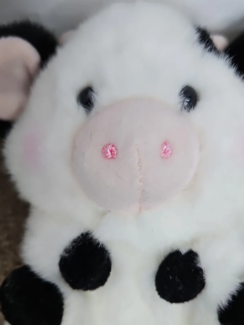 Aurora Rolly Plush Pet 5" Black & White Fluffy Daisy Cow - Picture 5 of 5